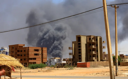 احتدام المعارك بالسودان وارتفاع أعداد النازحين إلى 10 ملايين