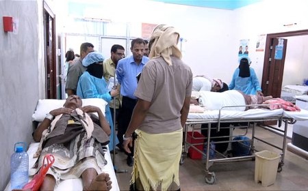 محافظ أبين يقوم بزيارة تفقدية لمركز العزل الصحي بمدينة الكود