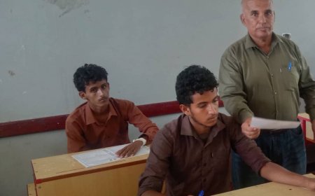 مدير مكتب التربية والتعليم بلودر يتفقد المركز الاختباري بثانوية العين