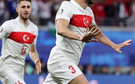 اللاعب الدولي التركي ميريح ديميرال بلقب "أفضل لاعب في المباراة لقيادته منتخب بلاده الى ربع بطولة أمم أوروبا