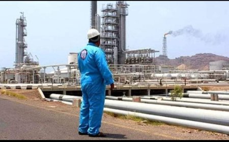 مصافي عدن تعتمد البصمة الإلكترونية للحفاظ على جاهزية القوة البشرية