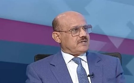 الحكومة تقول إن مليشيا الحوثي اقتحمت منزل محافظ البنك المركزي "المعبقي" في صنعاء وطردت ساكنيه