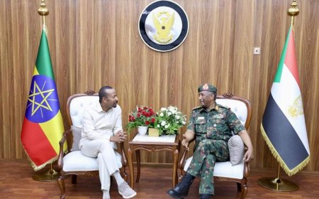 رئيس الوزراء الإثيوبي آبي أحمد عقب جلسة مباحثات مع البرهان ببورتسودان