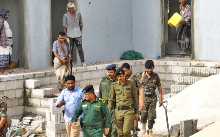 مدير عام شرطة شبوة يتفقد سير العمل في مشروع إنشاء مبنى إدارة أمن ميفعة