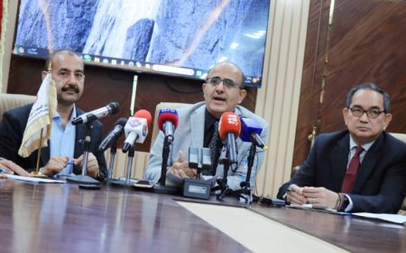 المؤتمر الصحفي لوزير الصحة والسكان: حول التحديات الراهنة في التمويل وتاثيرها على النظام الصحي في اليمن ويحذر من التراجع الحاد  للتمويل الخارجي
