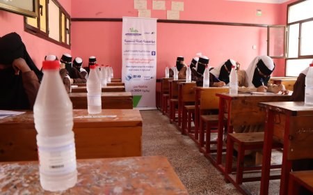 منظمة داية شباب BSO تنفذ مشروع توزيع المياه لطلاب الثانويات بمحافظة عدن.