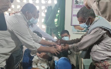 تدشين حملة التحصين الجولة الثانية ضد شلل الاطفال المتحور بمديرية يافع رصد 