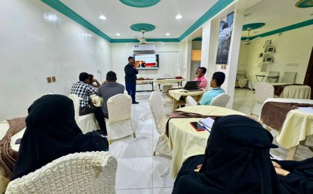 20 متدرب ومتدربة التحقوا بدورة كتابة الخطاب الرسمي الاحترافي في باكورة النشاطات التدريبية في مؤسسة سواعد الخير