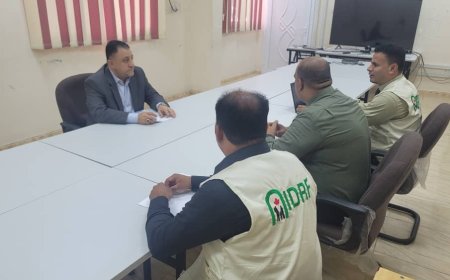 أمين عام محلي أبين يناقش مع فريق جمعية نبراس للتنمية تنفيذ عدد من المشاريع في محافظة أبين