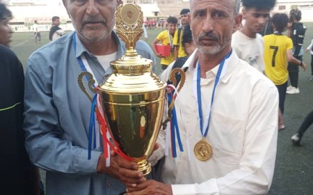 منتخب مديرية الضالع المدرسي يحرز كأس البطولة المدرسية لمنتخبات عدن لحج الضالع
