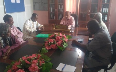 مدير عام مديرية زنجبار يلتقي أعضاء ملتقى أبناء زنجبار ويؤكد أهمية تفعيل نشاطه الإجتماعي 