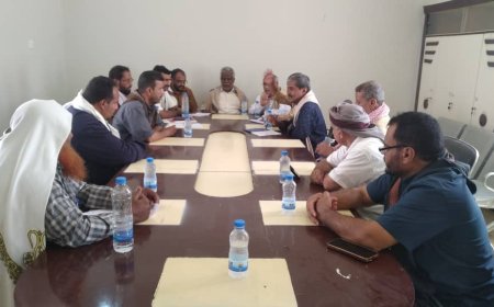 المكتب التنفيذي ميفعة يأسف عن عدم العمل بتوجيهات المحافظ وربط كهرباء مستشفى عزان بالخط المستقل.