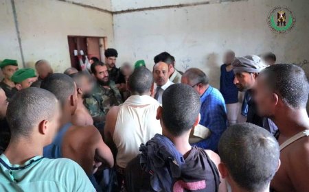 رئيس شعبة السجون بالنيابة العامة يتفقد مقر التوقيف بالقيادة العامة للحزام الأمني ويؤكد سلامة إجراءاته القانونية