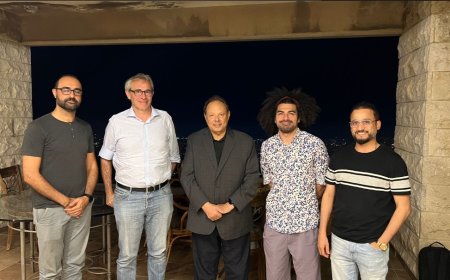 الرئيس علي ناصر محمد يلتقي بمؤسسة بوميديشن..