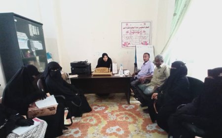 رئيسة اللجنة الوطنية للمرأة فرع ابين تلتقي بقطاع الشرطة النسائية والاحداث بالمحافظة