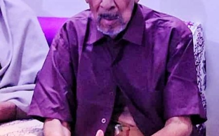 رئيس تنفيذية حضرموت الجامع في غيل بن يمين يطمئن على صحة الشخصية الوطنية اللواء سعيد عبود القرزي