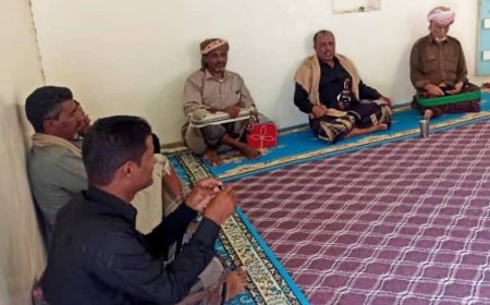 الضليعة.. قيادة تنفيذية حضرموت الجامع تلتقي شيخ شمل قبائل الديّن