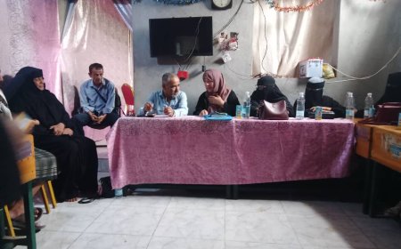 جمعية الكرستالة تحتضن اجتماعا يناقش مشروع مشاغل الخياطة والتعاون بين الجمعيات المنضوية في اتحاد الجمعيات والمؤسسات بأبين