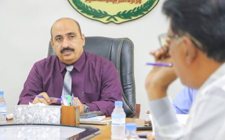 اجتماع بتربية حضرموت الساحل يناقش التحضيرات النهائية لإقامة المخيم الصيفي الثاني لمهارات المستقبل
