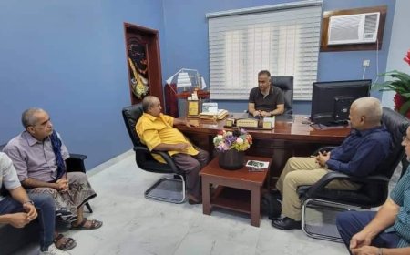 مدير عام مديرية المعلا يستقبل ممثلين عن فرقة الاكروبات الاستعراضية الوطنية