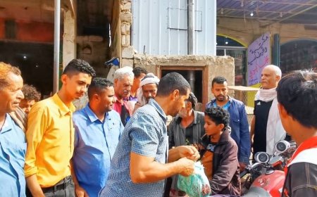 الضالع.. مكتب التجارة بالحصين ينفذ حملة نزول إلى أسواق المديرية