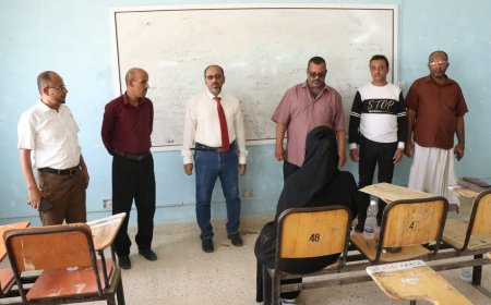 جامعة المهرة تدشن امتحانات الفصل الثاني بكلية التعليم المفتوح.