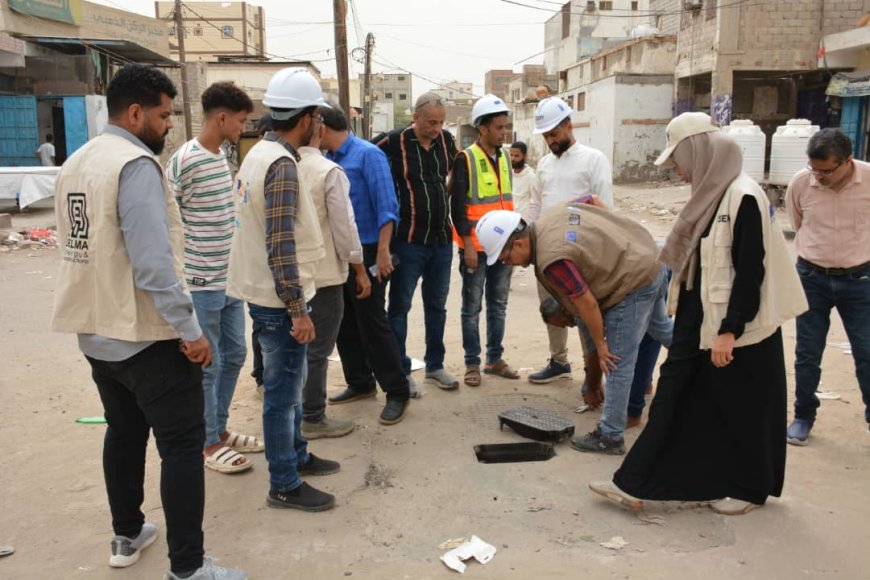 باخبيرة يتفقد مشروع إعادة تأهيل وتوسعة شبكة المياه في مديرية المنصورة بعدن