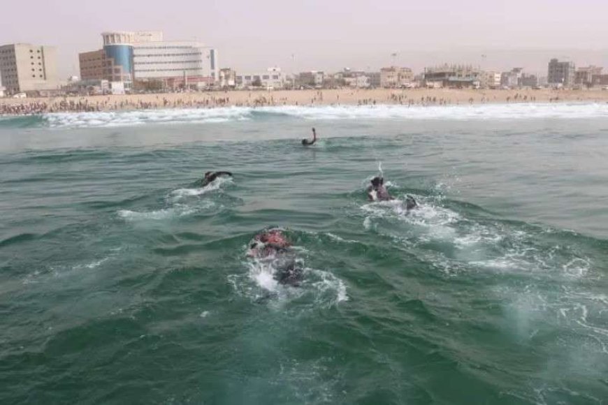 حضرموت.. تحذيرات أمنية من التوغل في السباحة بموسم "نجم البلدة"