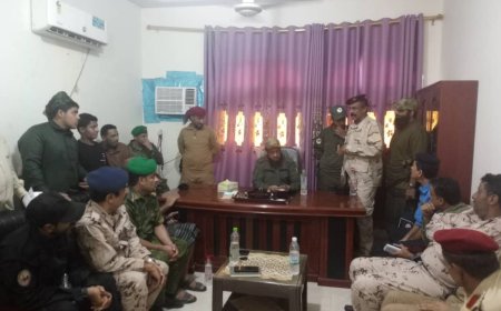 أول اجتماع لمدير أمن لحج العميد الشوحطي مع ضباط ومدراء أقسام إدارة الأمن