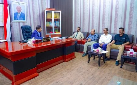 المحافظ بن الوزير يشرف على توقيع عقد توريد أجهزة لفرع مختبرات الصحة المركزية في محافظة شبوة