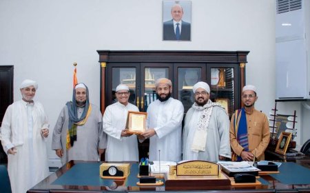 وزير الأوقاف يلتقي وفد من جامعة الوسطية الشرعية ورئاسة الأربطة الإسلامية