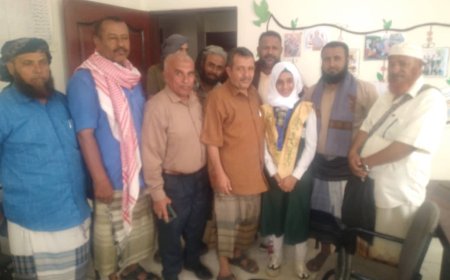 مأمور لودر يكرم التلميذة ملتقى القطيش نظير تميّزها وإبداعها في المنافسات العالمية للقراءة !