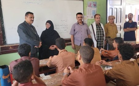 مدير عام المنصورة يشيد بمستوى إقبال الطلبة في أول أيام العام الدراسي الجديد