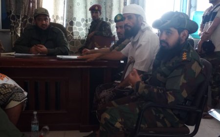 مدير أمن لحج يلتقي النقيب إبراهيم عبدالرحمن المراعي لبحث تعزيز الجاهزية الأمنية في منطقة الفيوش