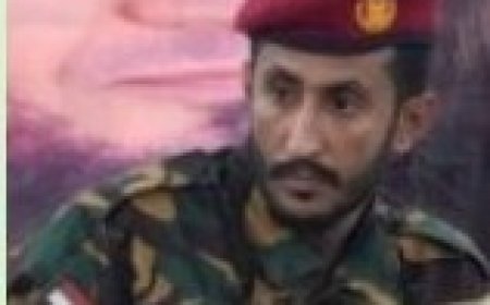 السلطة المحلية بمديرية  المحفد تعزّي في إستشهاد قائد الحزام الأمني بالمديرية