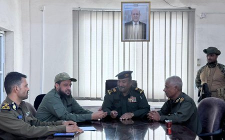 مدير أمن لحج العميد الشوحطي يلتقي وكيل وزارة الداخلية لشؤون البشرية والمالية اللواء الركن د. قائد عاطف في زيارة تعاونية لتعزيز الأمن