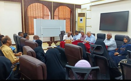 مكتب الصحة بعدن يعقد اجتماعه الدوري لشهر أغسطس لإدارات وبرامج القطاع الصحي