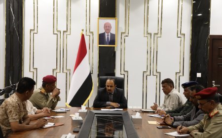 اللجنة الأمنية بحضرموت ترحّب بقرار فخامة الرئيس بتشكيل لجنة لتلخيص مطالب حضرموت وتُقر آلية  تأمين استمرار وصول المشتقات للمرافق الخدمية