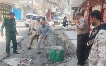سلطة القاهرة تنفذ حملة واسعة لإزالة البسطات المخالفة من شوارع مدينة تعز