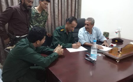 القاضي الحريري يشيد بجهود العميد الشوحطي في تعزيز الأمن خلال زيارة تفقدية لإدارة البحث الجنائي بلحج