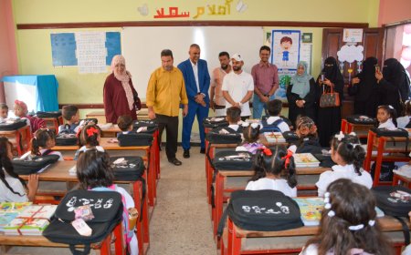 مبجر وبن جرادي يطلعان على سير العملية التعليمية بمدارس وثانويات مديرية صيرة