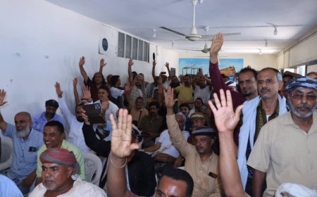 تدشين الدورة الانتخابية السابعة للنقابة العامة لعمال النقل والمواصلات بالعاصمة عدن 