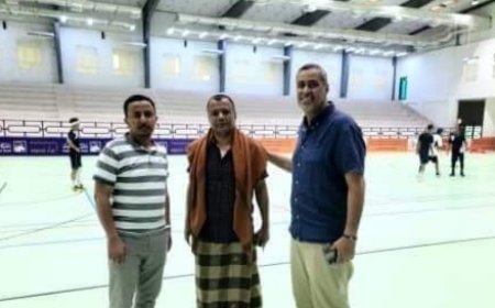 الهمداني وخراز يتفقدان الترتيبات النهائية لانطلاق بطولة كأس السوبر لكرة السلة بصالة الفقيد بامعبد