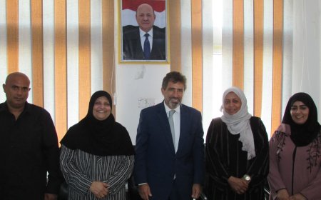 الدوغاني تستقبل نائب منسق الشئون الإنسانية للأمم المتحدة في اليمن