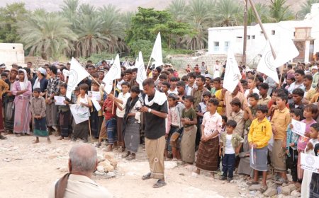 ابناء مناطق وادي عرف وضواحيها ينظمون وقفة تضامن وتأييد لمطالب حضرموت