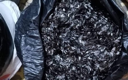 أمن المهرة يضبط مواد مشبوهة تستخدم في صناعة الأغراض العسكرية