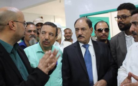 محافظ الضالع يدشن المخيم الطبي لإزالة المياه البيضاء