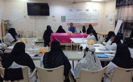 مدير عام صحة لحج يفتتح دورة تدريبية للطوارئ التوليدية
