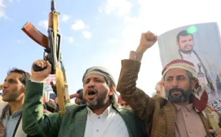 محللون: تعديل القوانين "خطة الحوثي" لوضع يده على القضاء