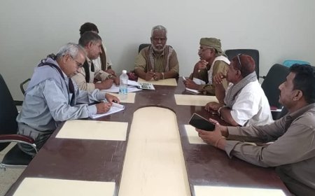 مدير عام ميفعة يدشّن حملة لتوعية المستفيدين من مساعدة صندوق الرعاية الاجتماعية بالمديرية